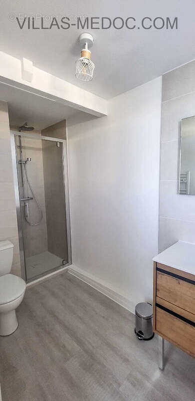 Appartement à VENDAYS-MONTALIVET