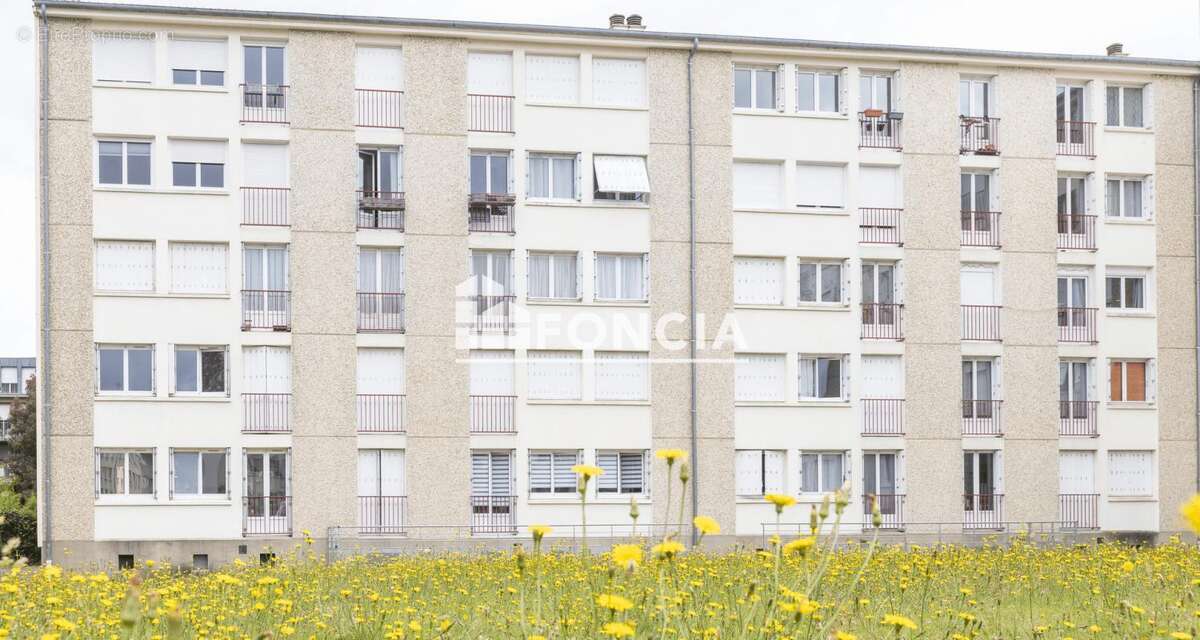 Appartement à SAINT-JACQUES-DE-LA-LANDE