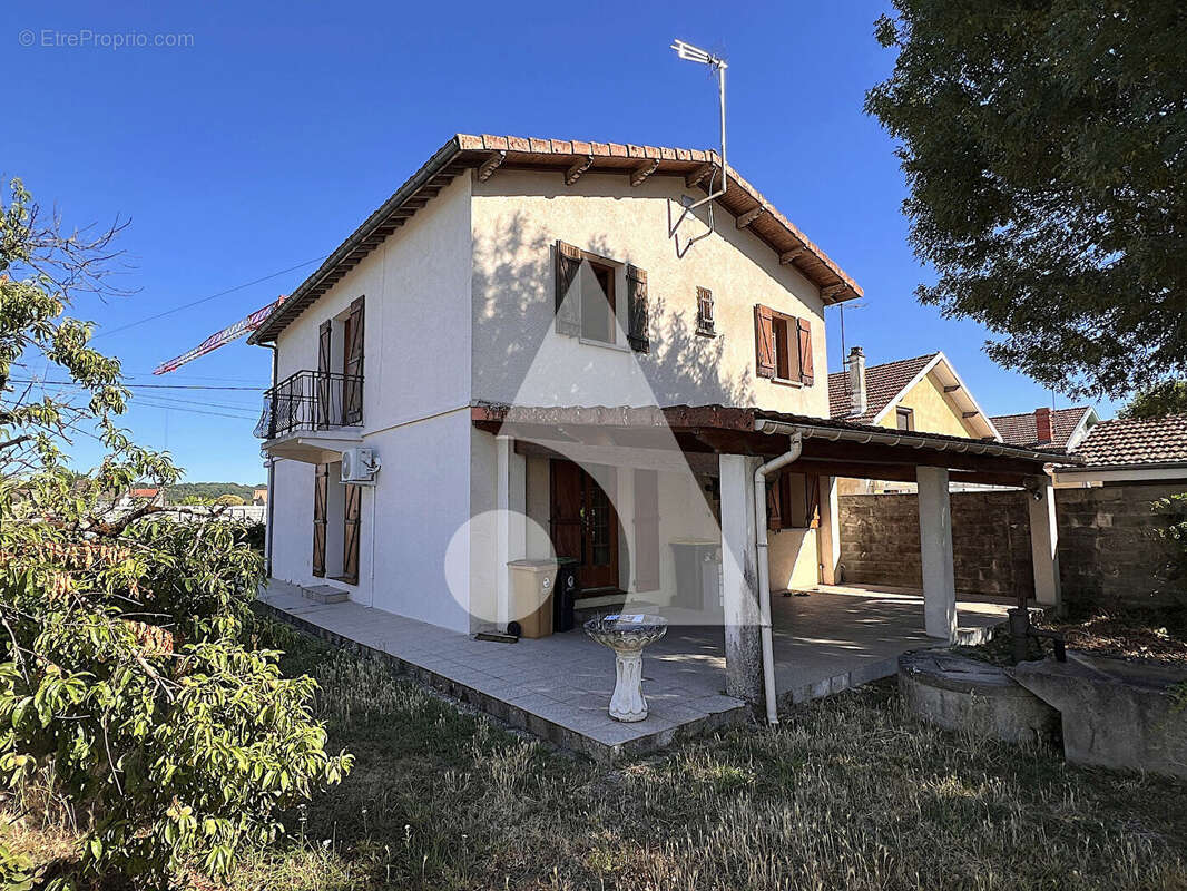 Maison au coeur de Coutras - photo 3
