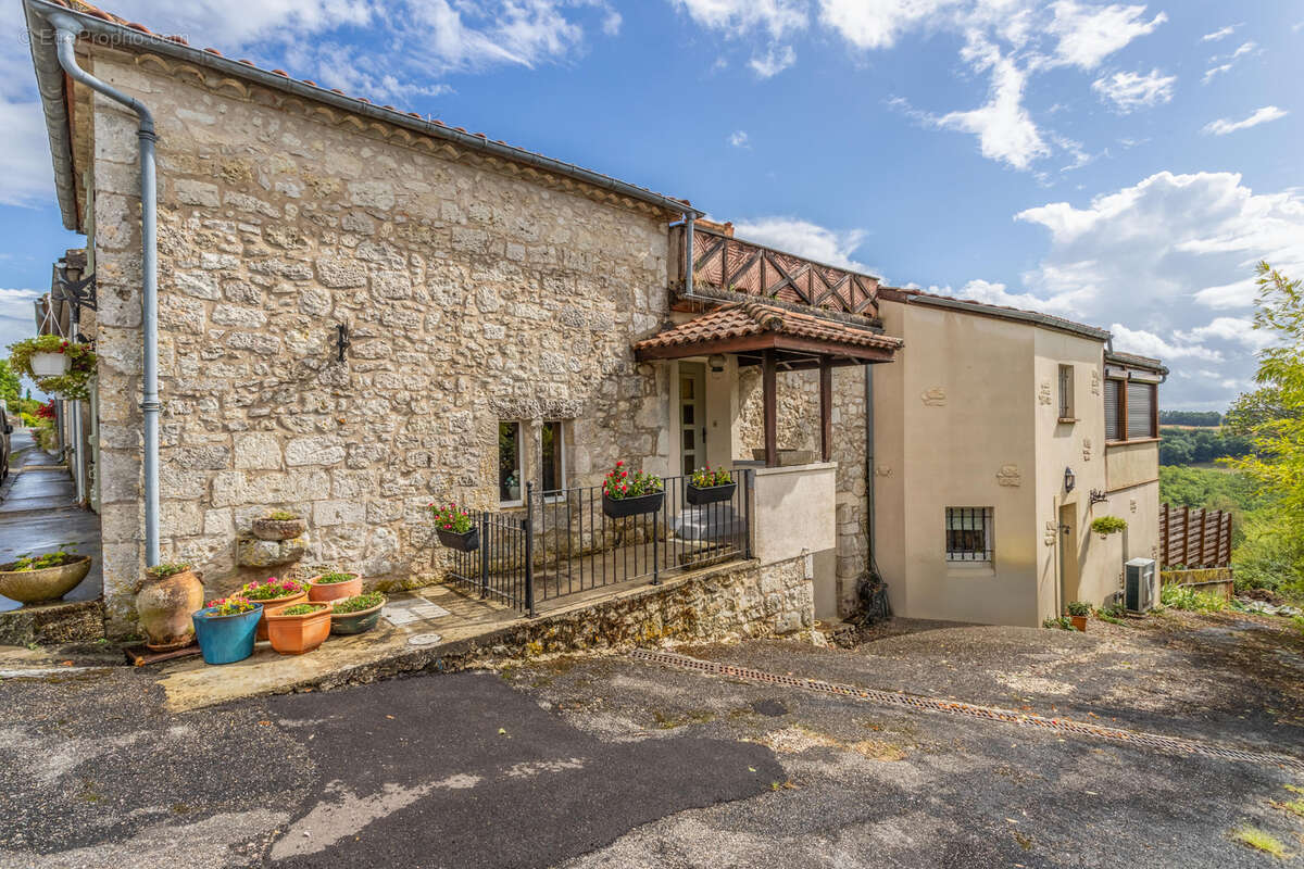 Maison de village avec jardin et piscine - photo 20
