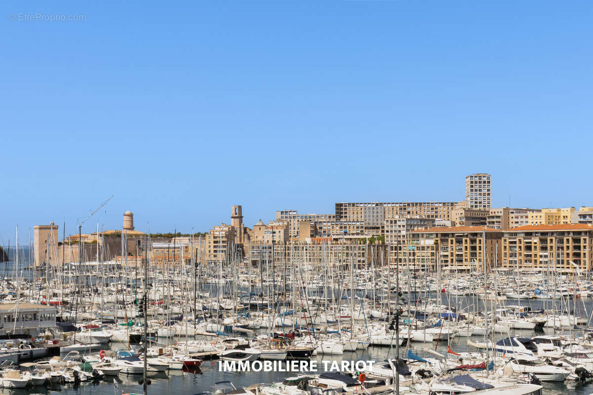 Appartement à MARSEILLE-1E