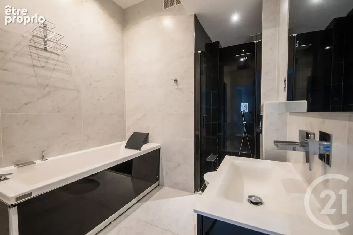 Appartement 68 m² à Nice  - photo 11