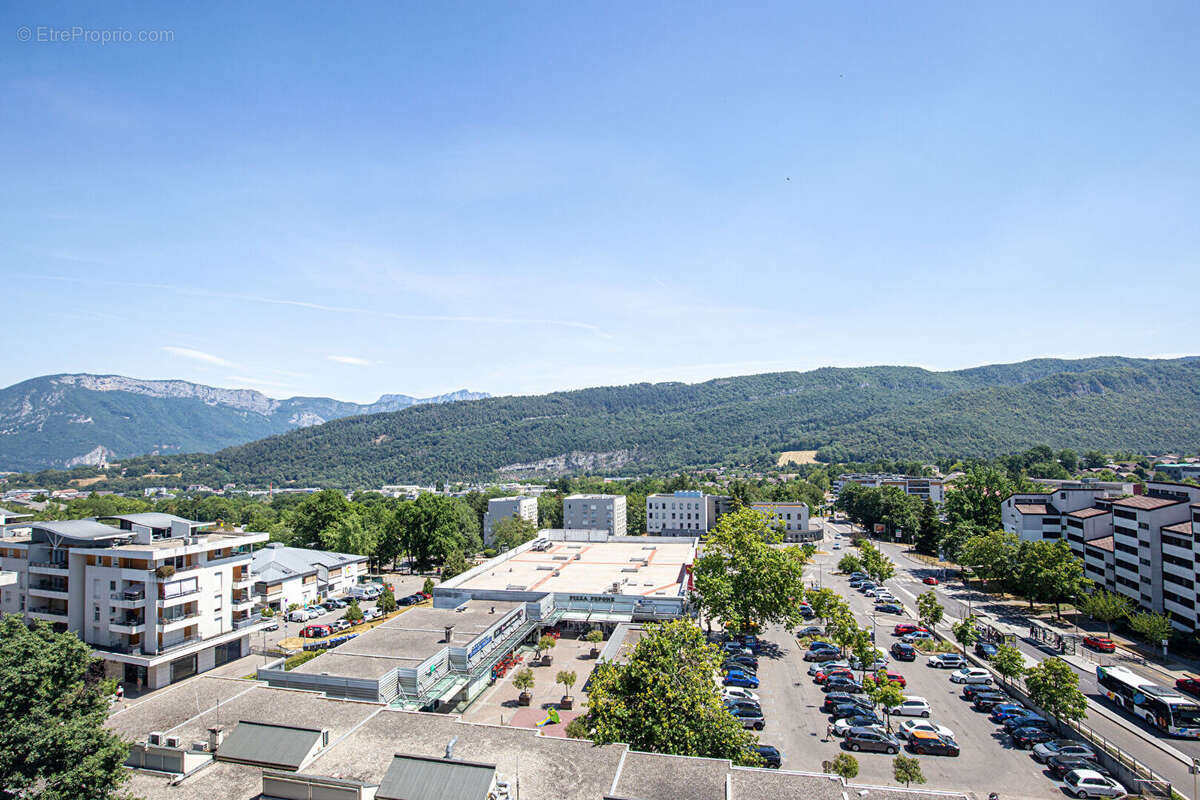 Agence immobiliere laforet - exclusivite - "magnolia" - seynod hyper centre - appartement t5 - balcons - cave - garage en option - photo 16