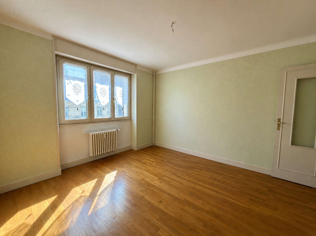 Nancy - bel  appartement de 4 pieces de 95 m2 - photo 7