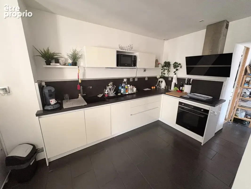 Maison 120.74m2 5 pièces à 2 mn de la gare de Bueil - photo 4