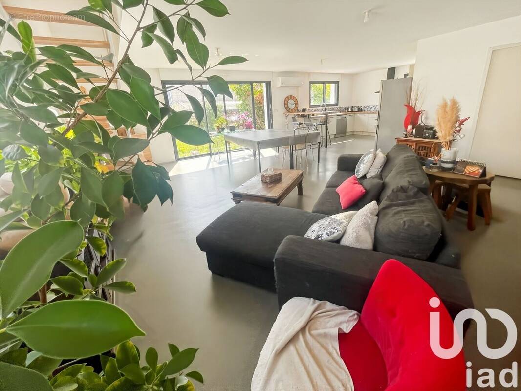 Photo 1 - Maison à LANESTER