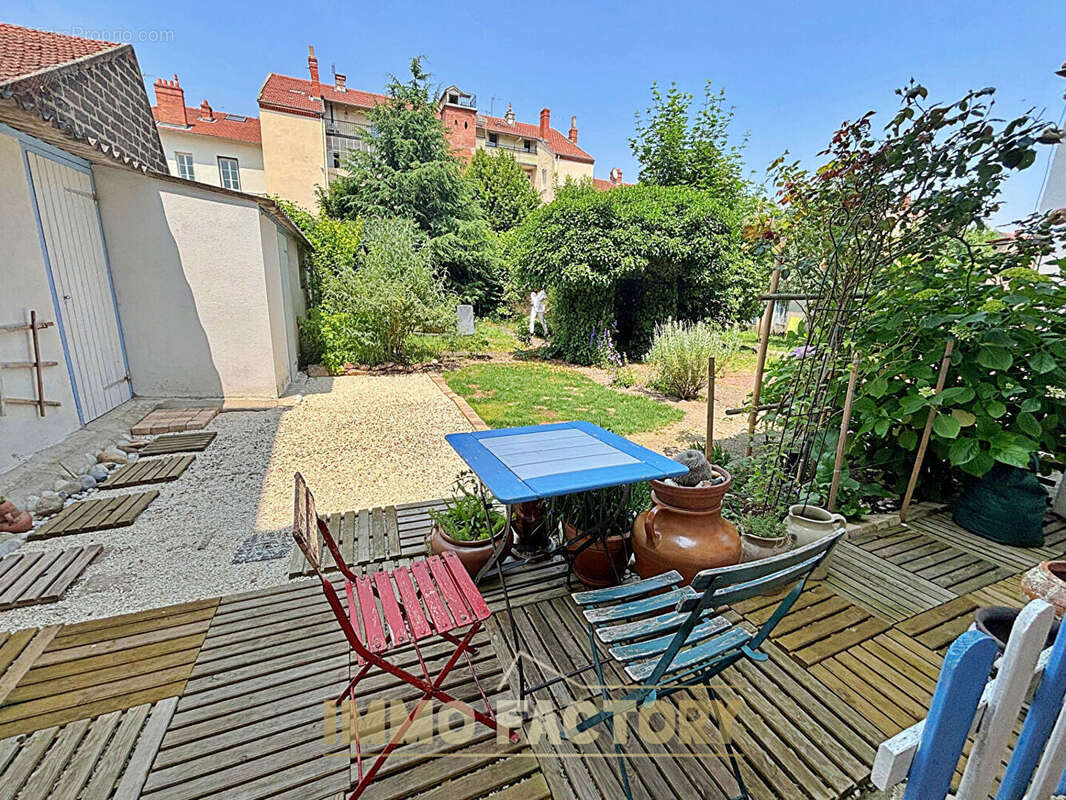 Appartement à RIORGES