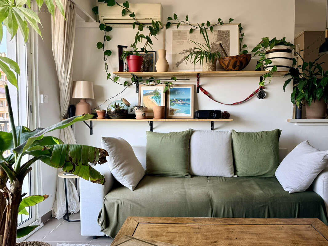 Appartement à MARSEILLE-4E