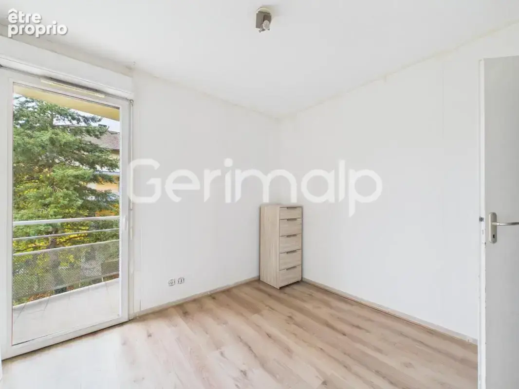 Vente - Appartement - 3 pièces + cuisine - 61 m² - 338 000 € - - photo 12