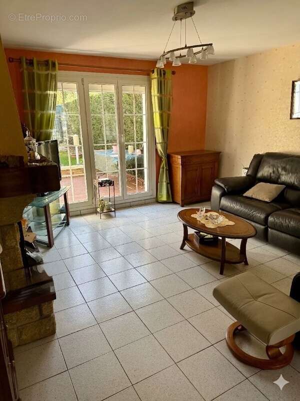 À VENDRE – Charmante maison avec jardin – Vandœuvre-lès-Nancy (Brabois) - photo 3