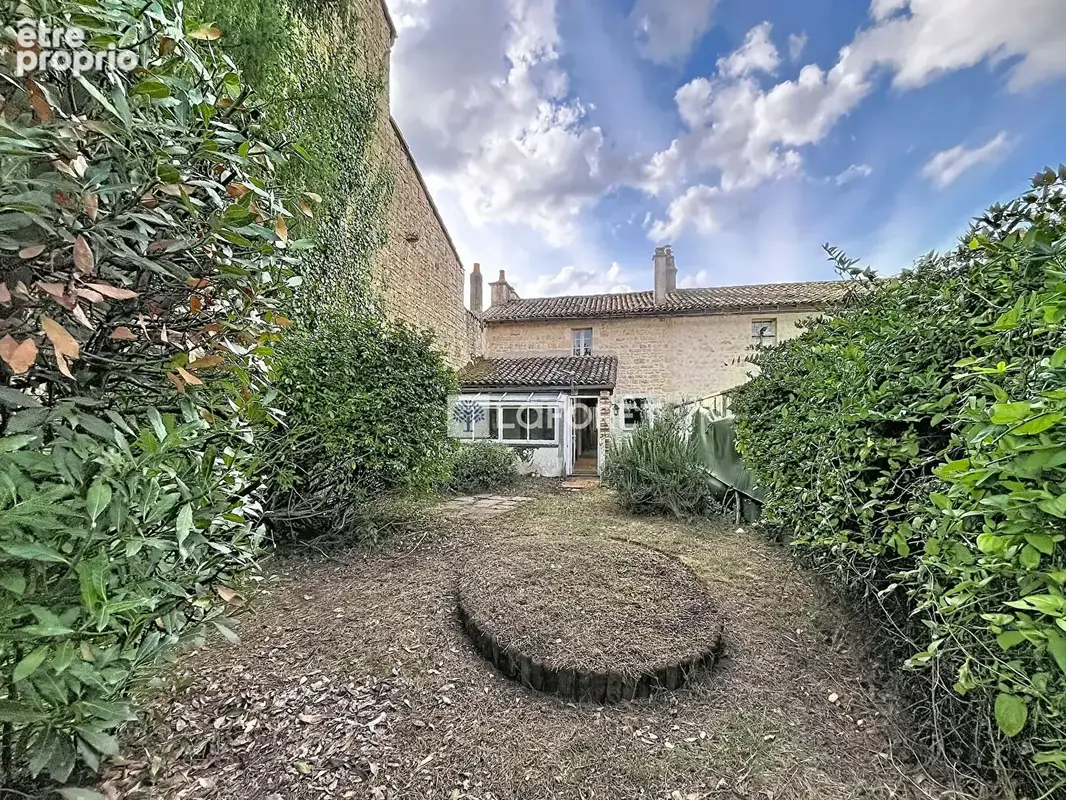 Photo Maison à Melle au prix de 88 590€