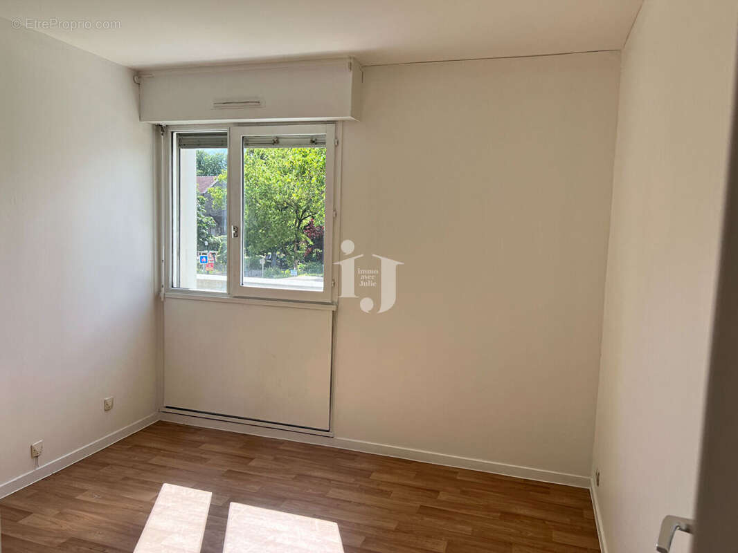 Appartement à EPINAY-SUR-SEINE
