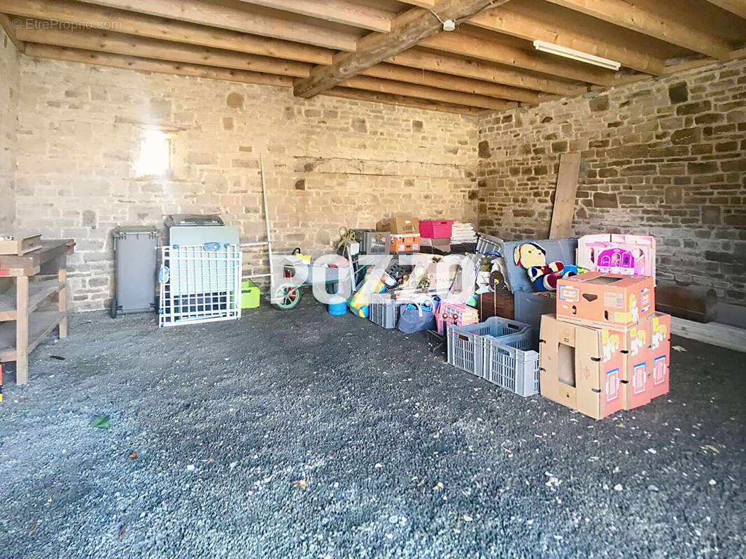 Maison à LE BENY-BOCAGE