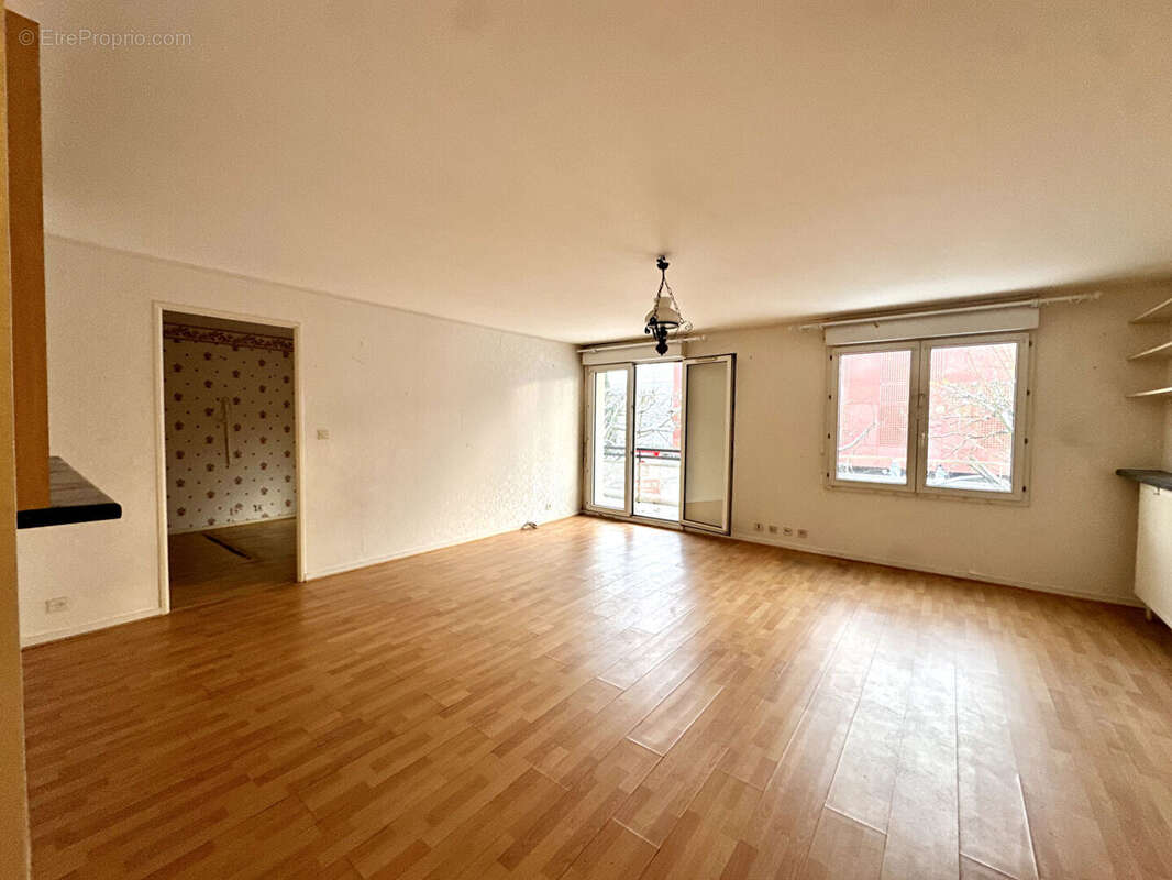 Appartement à EVRY