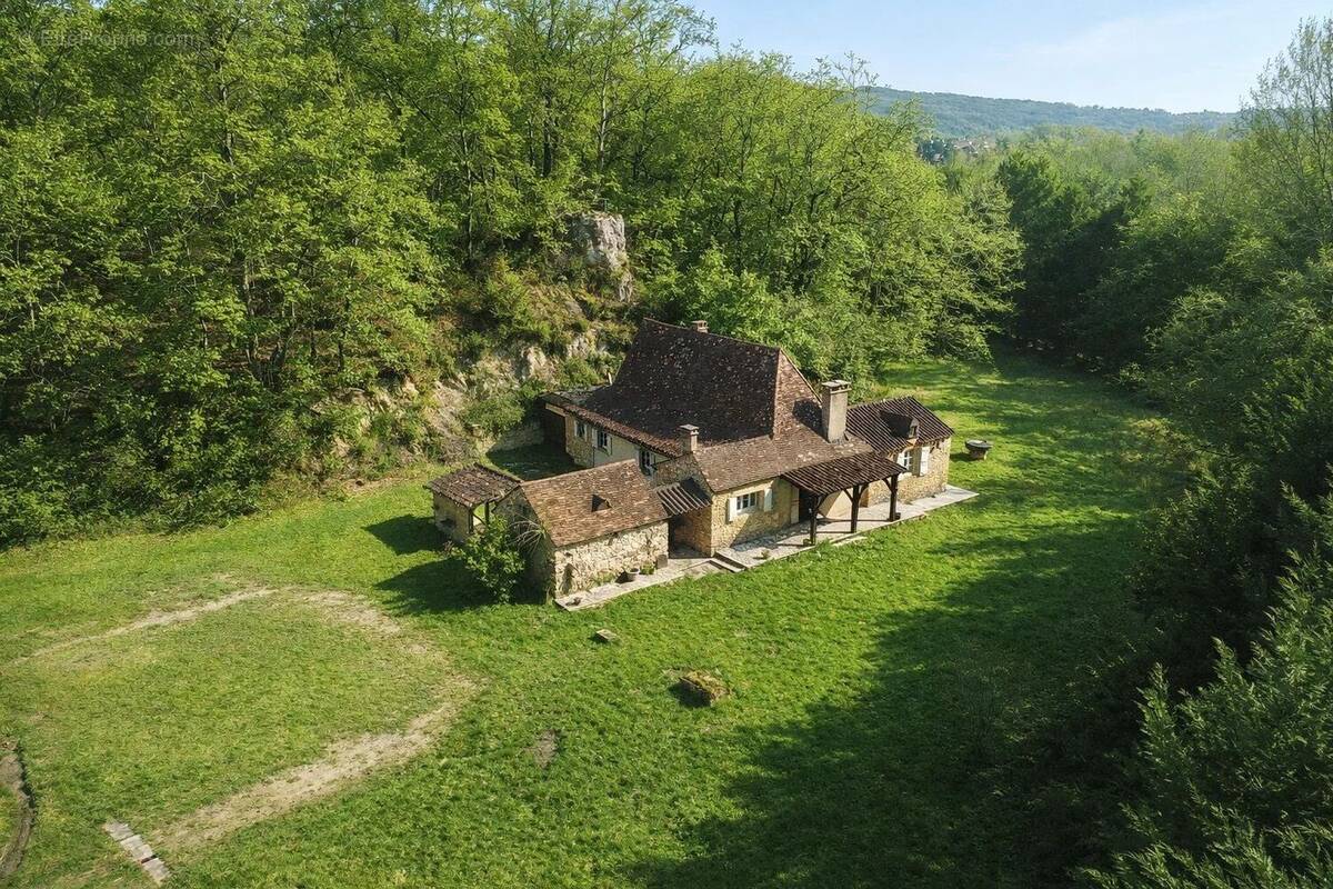 Maison à CAZALS