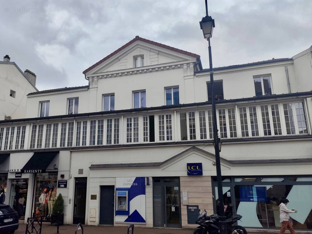 Appartement à SAINT-MAUR-DES-FOSSES