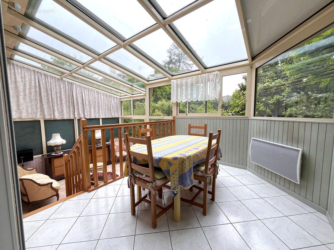 Maison à LE VESINET