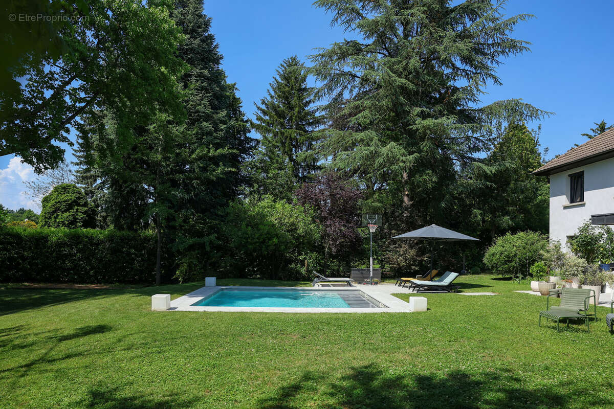 Maison à LIMONEST