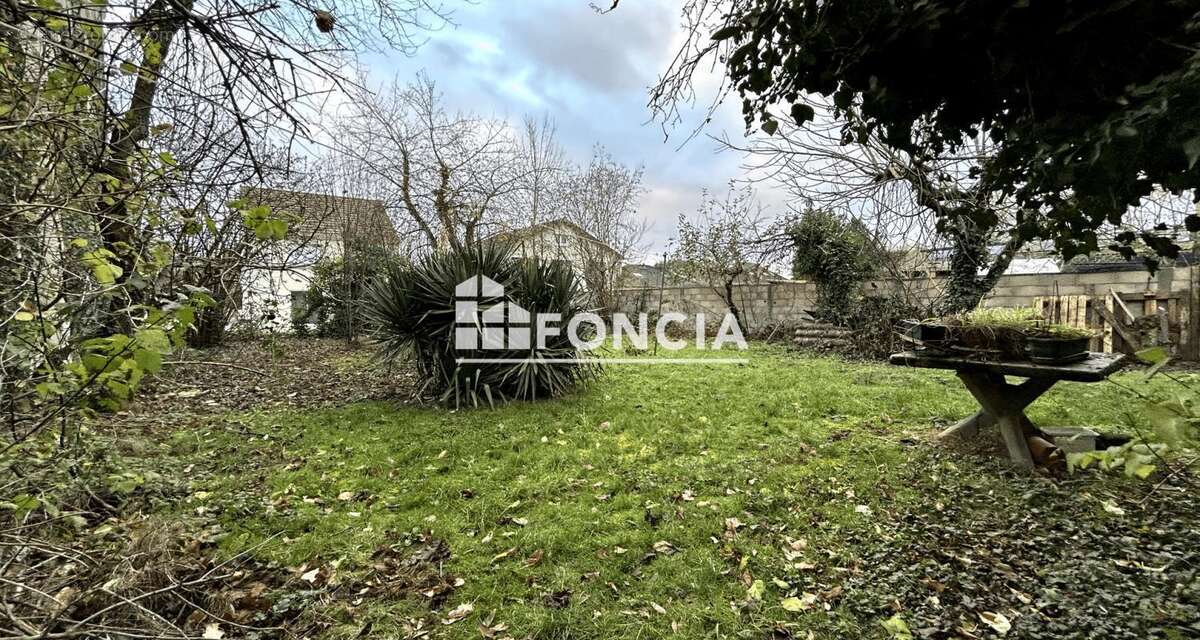 Maison à CORBEIL-ESSONNES