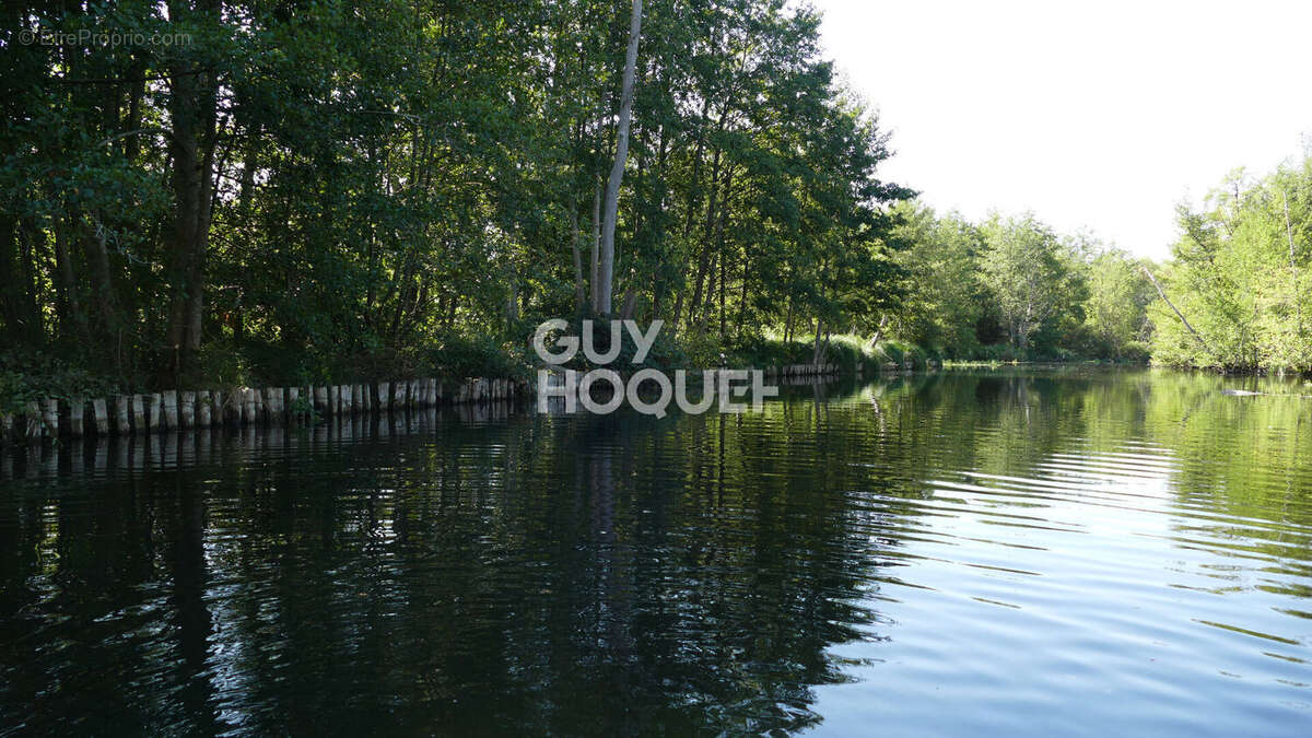 Maison à CONIE-MOLITARD