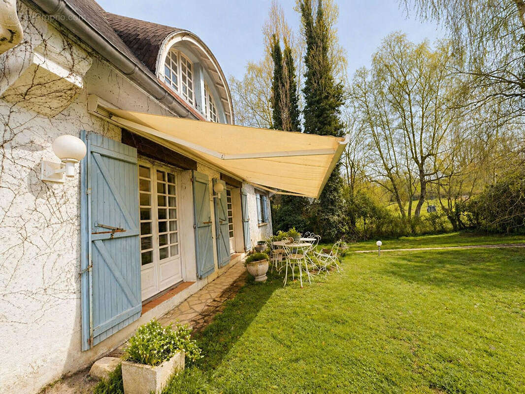 Maison à LOUBAJAC
