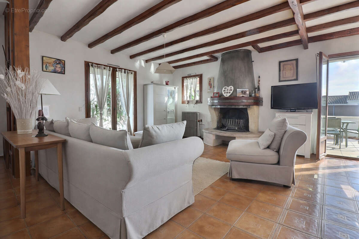 Maison à CARBON-BLANC