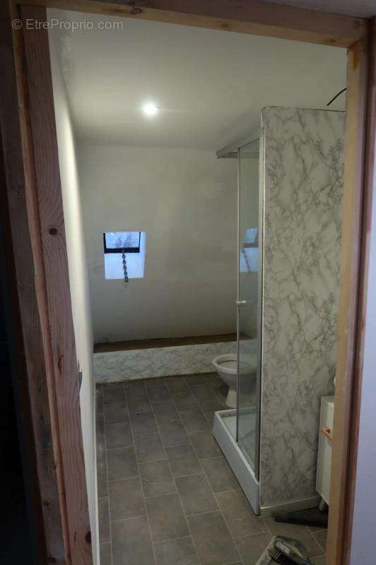 Maison à VARS-SUR-ROSEIX