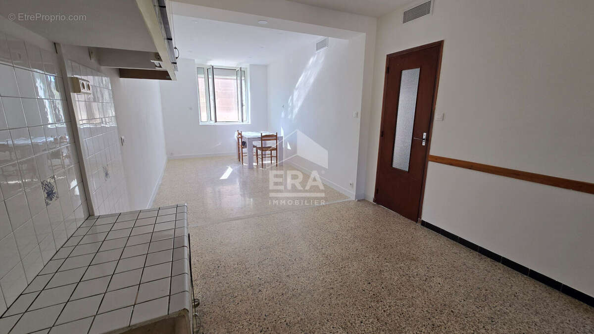 Appartement à PORT-DE-BOUC