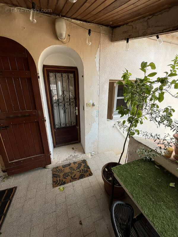 Appartement à CABRIES