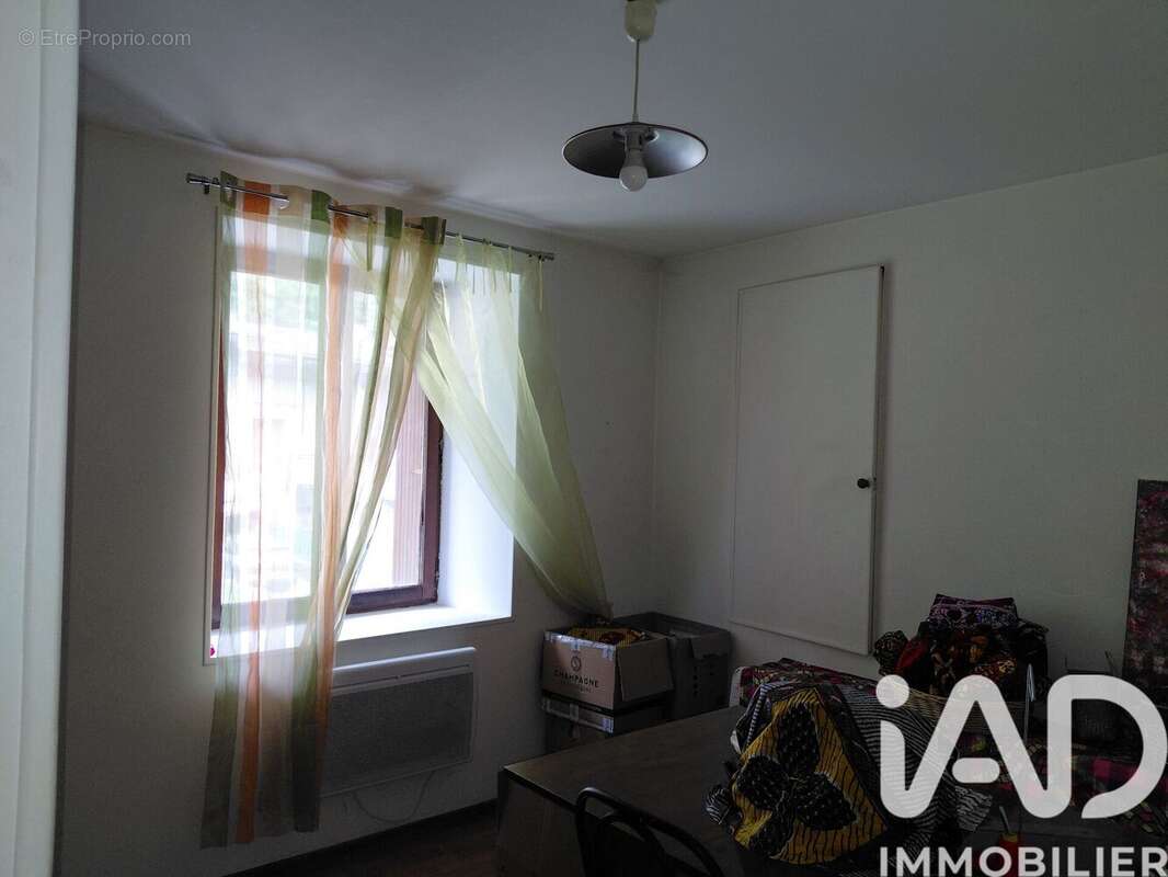 Photo 6 - Appartement à SAINT-ETIENNE-DE-CUINES