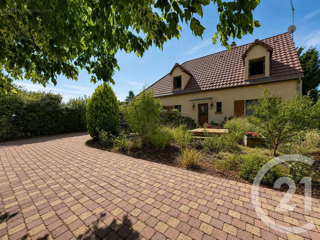 Maison 164 m² à La Ferte-Saint-Aubin  - photo 16