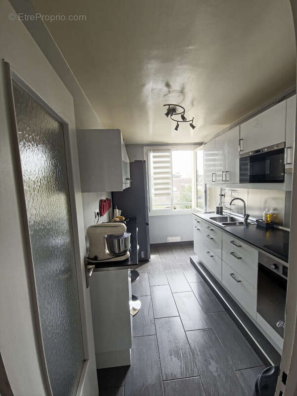 Appartement à VILLEMOMBLE