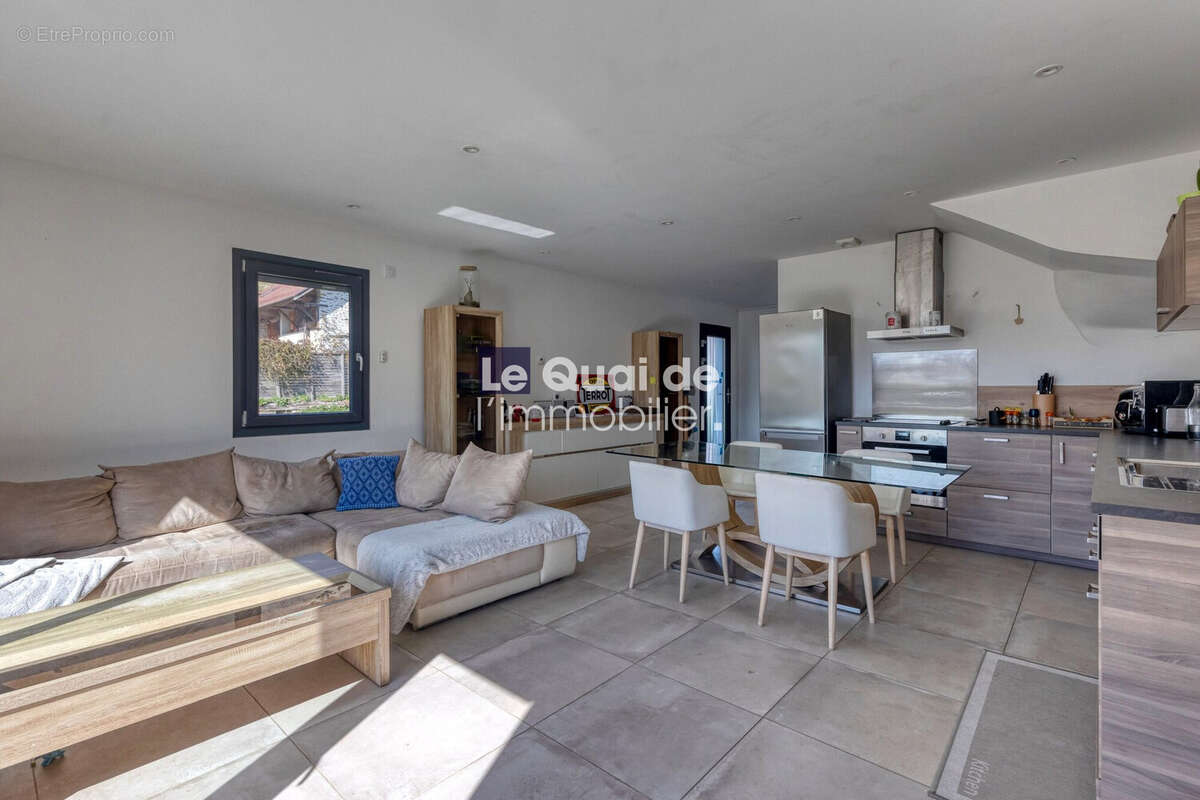 Maison à SAINT-MARTIN-D'URIAGE