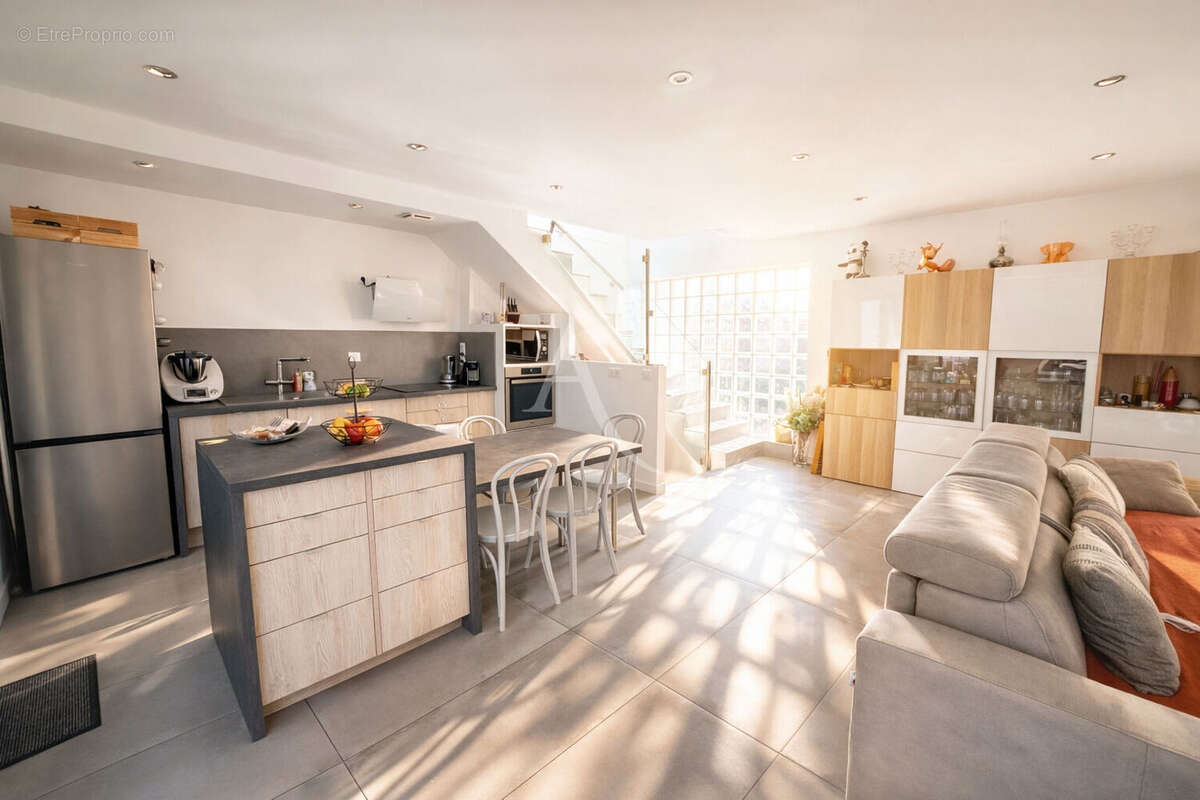 Maison à FONTENAY-SOUS-BOIS