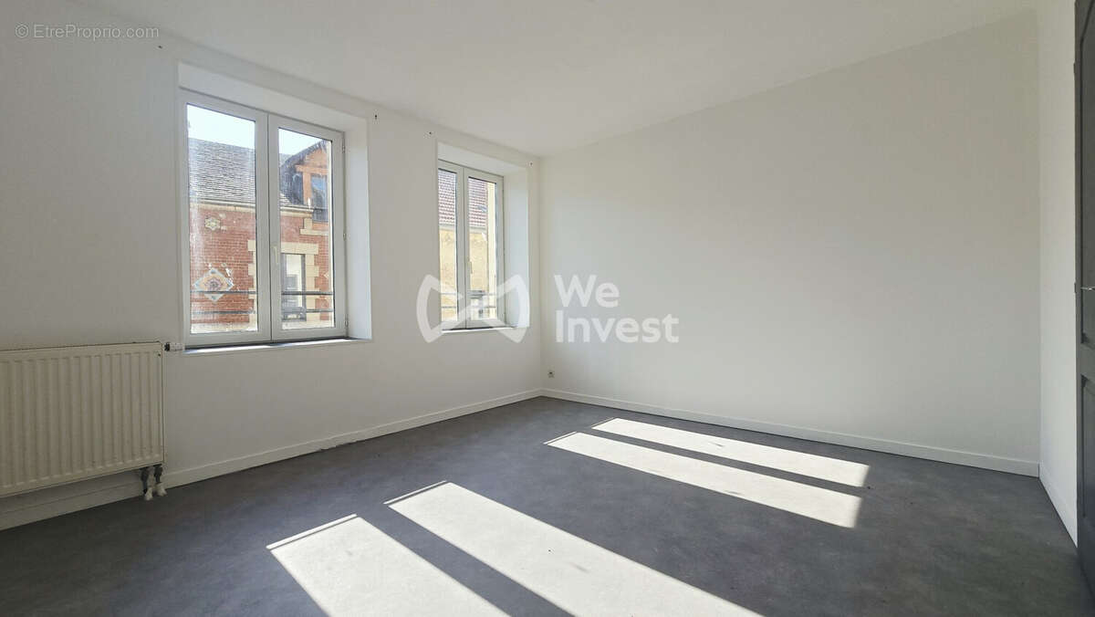 Maison 226 m² à Raucourt-Et-Flaba  - photo 7
