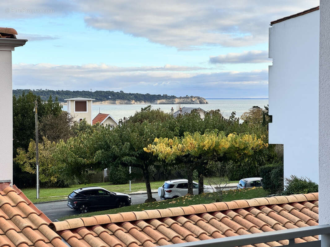 Maison à SAINT-GEORGES-DE-DIDONNE