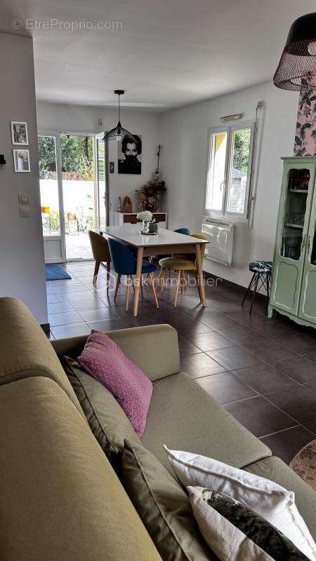 Maison à BRAINS