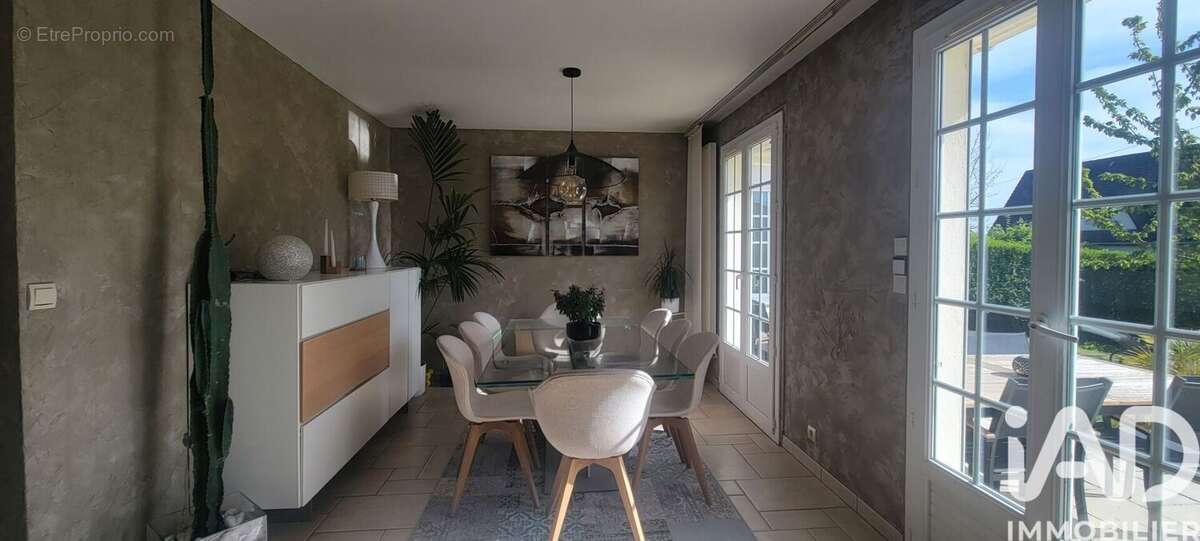 Photo 9 - Maison à LE MESNIL-ESNARD