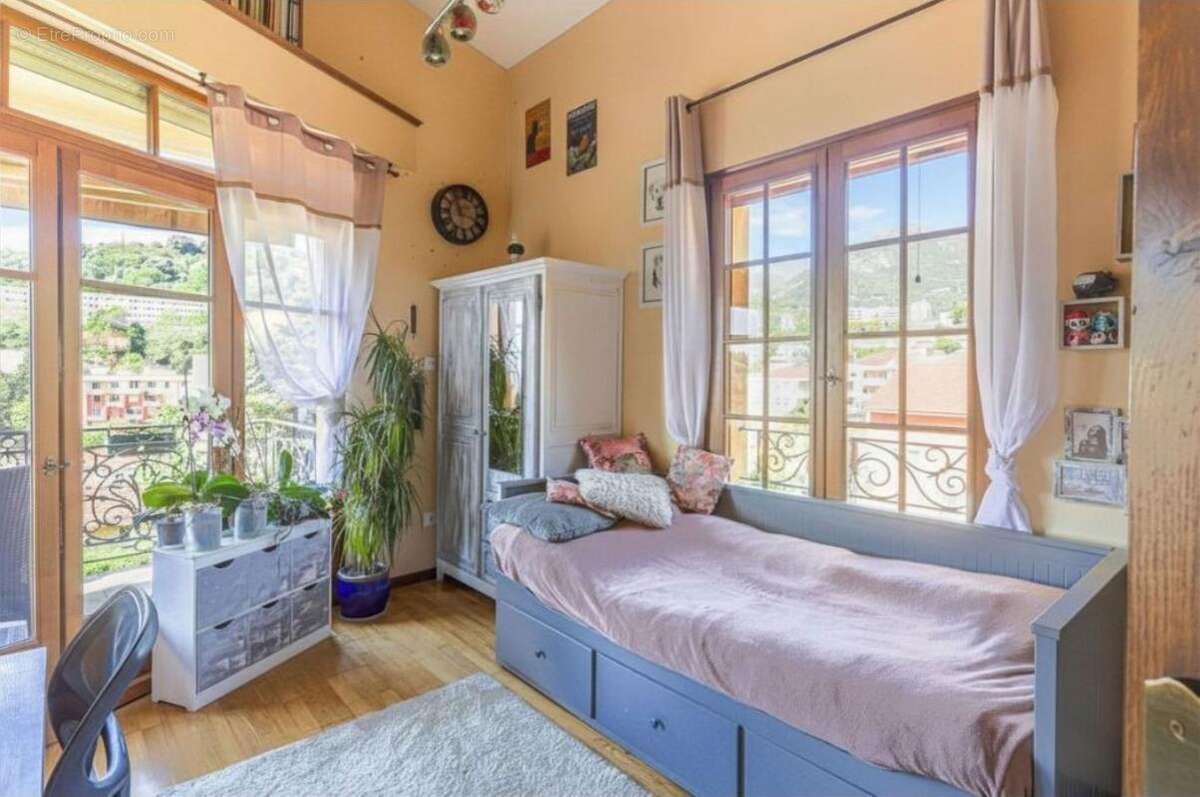 Maison à MENTON