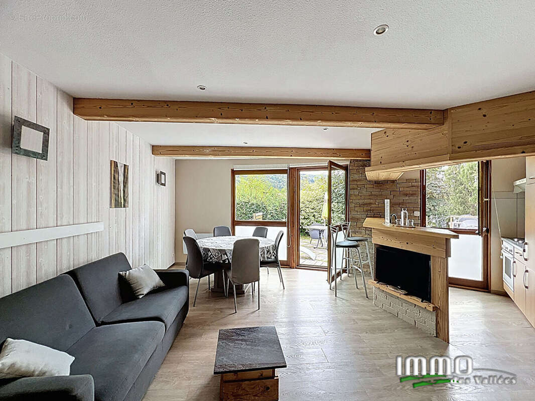 Appartement à LA BRESSE