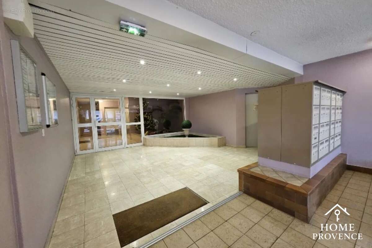 Appartement 97 m² – Centre-ville de Sanary-sur-Mer - photo 5