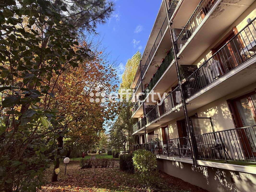 Appartement à SOISY-SOUS-MONTMORENCY