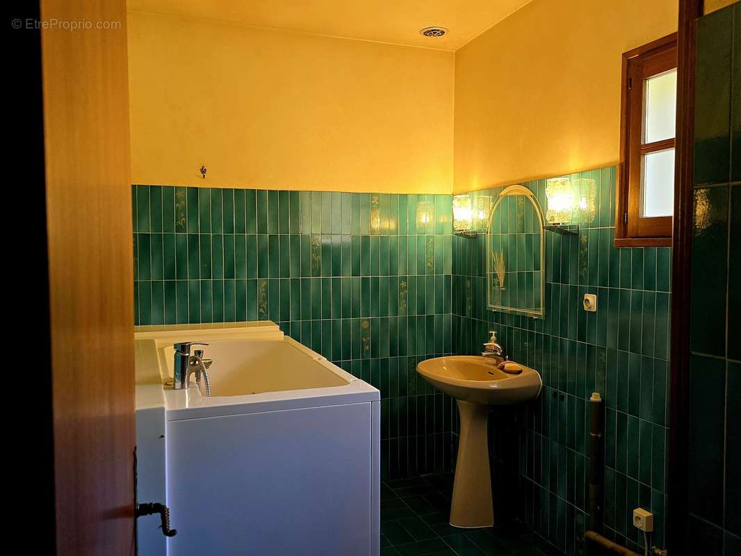Maison avec vue et piscine - photo 8