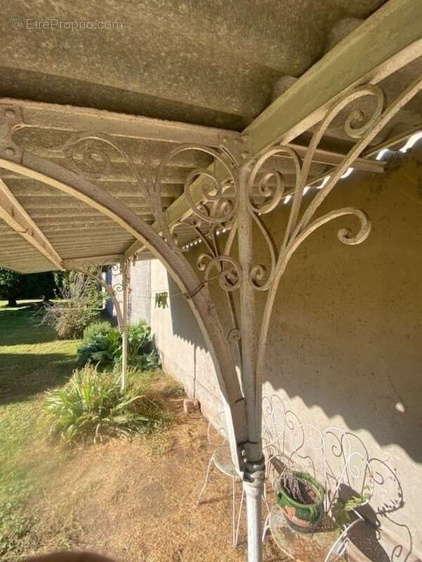 Maison à DECAZEVILLE