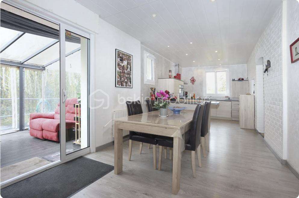 Maison à CHATEAUGIRON