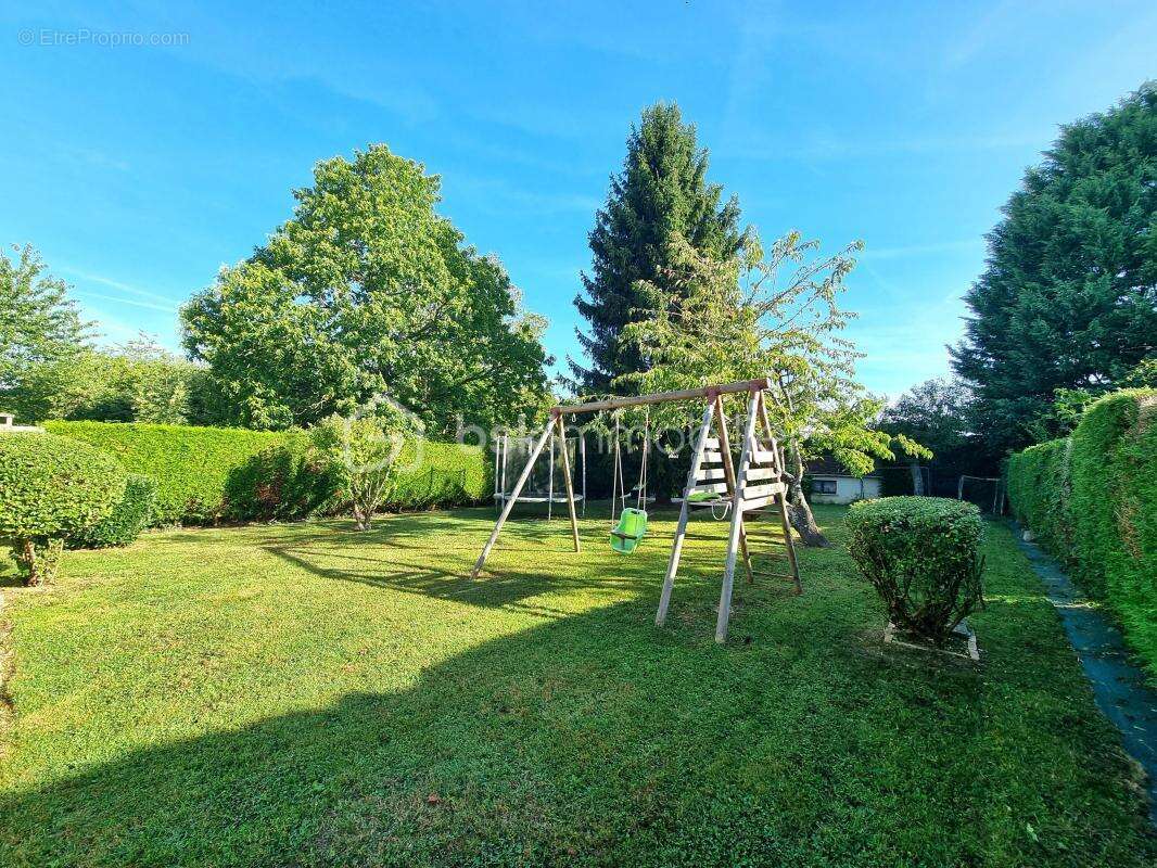 Maison à CHAUMES-EN-BRIE