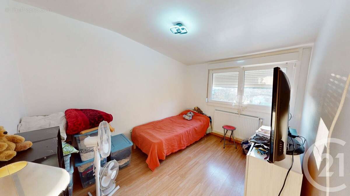 Maison à SAINT-QUENTIN