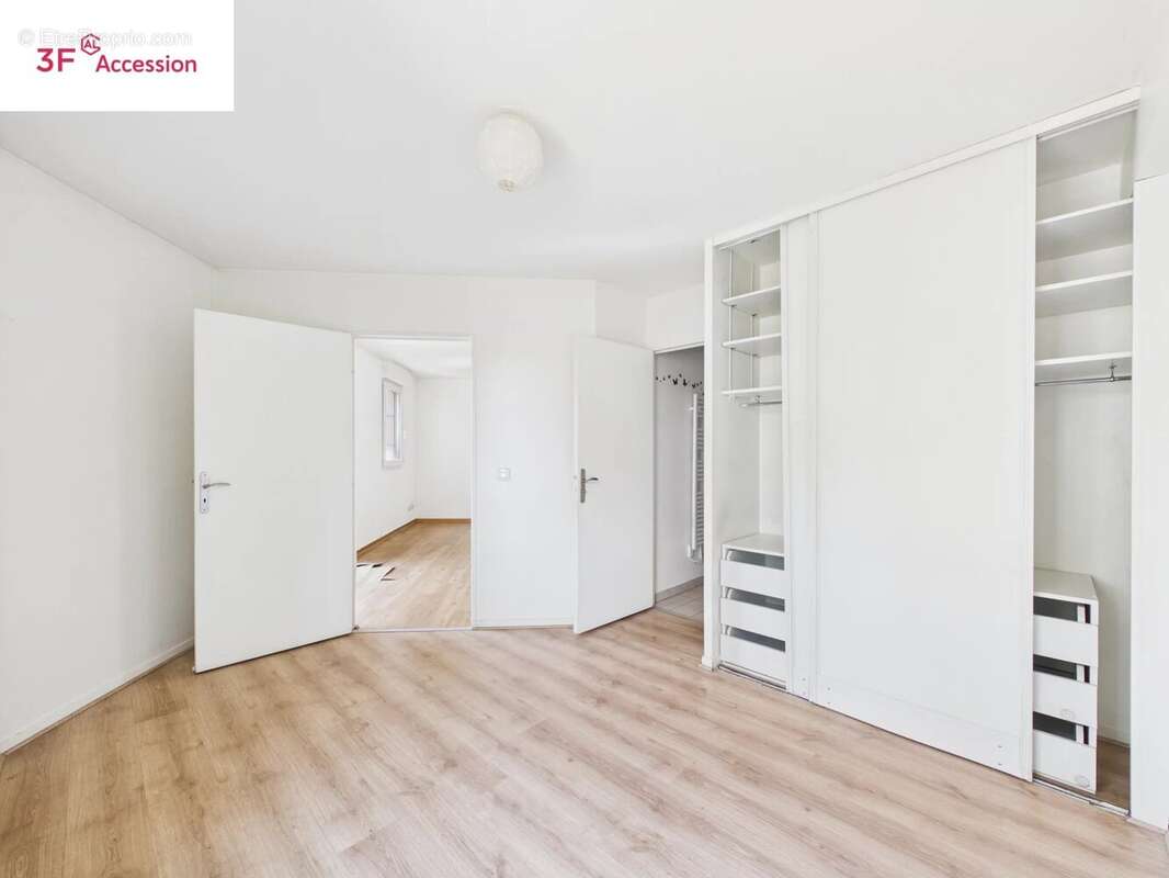Appartement à ASNIERES-SUR-SEINE