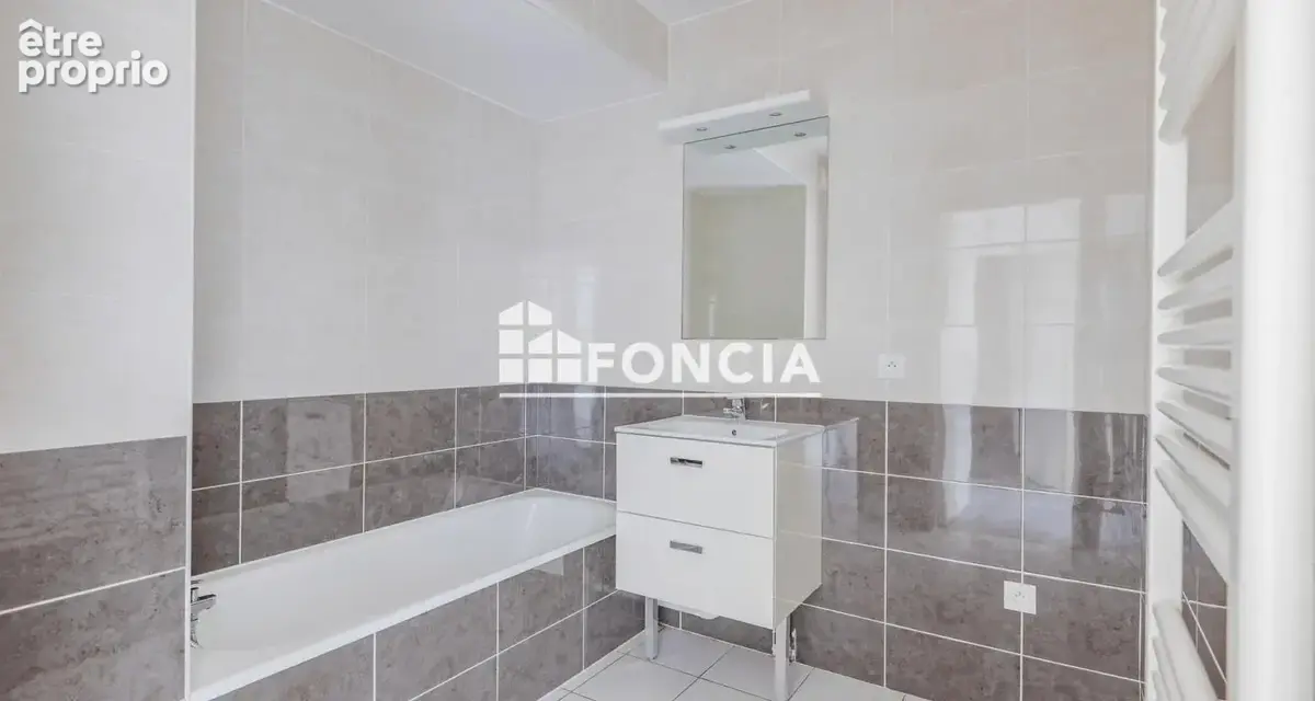 Appartement T3 avec garage · 63 m² · Traversant - photo 9