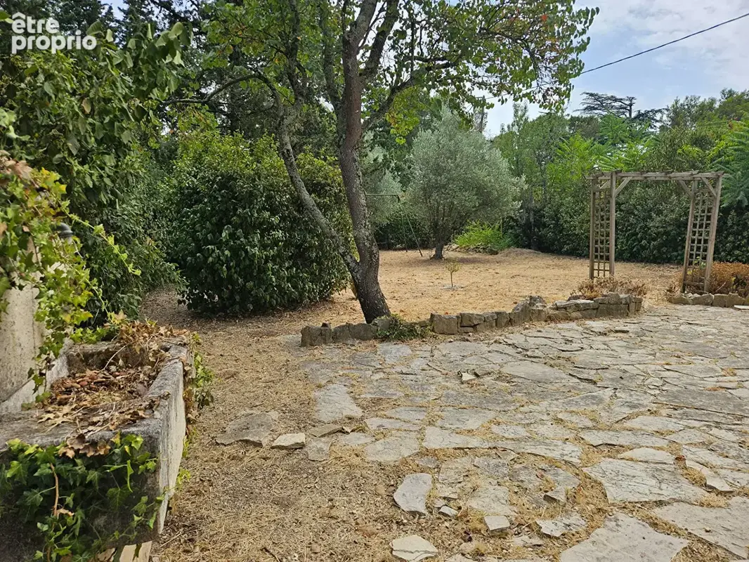 Maison Villeneuve les Avignon. - photo 8